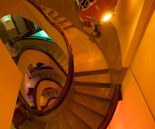 Pao De Acucar 3* Порту